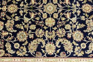 Dark Navy Floral 6X9 Indo-Nain Oriental Rug
