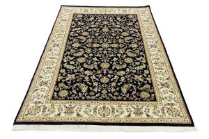 Dark Navy Floral Traditional 5X8 Indo-Nain Oriental Rug