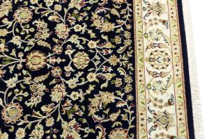 Dark Navy Floral Traditional 5X8 Indo-Nain Oriental Rug