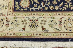 Dark Navy Floral Traditional 5X8 Indo-Nain Oriental Rug