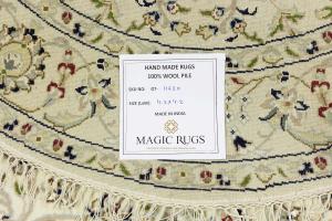 Cream Floral Traditional 4X4 Indo-Nain Oriental Round Rug