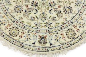 Cream Floral Traditional 4X4 Indo-Nain Oriental Round Rug