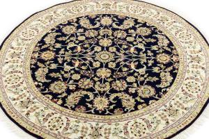 Dark Navy Floral 6X6 Indo-Nain Oriental Round Rug
