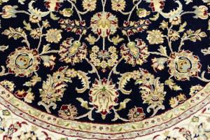 Dark Navy Floral 6X6 Indo-Nain Oriental Round Rug