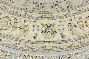 Light Blue Floral 8x8 Indo-Nain Oriental Round Rug