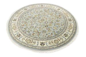 Light Blue Floral 8x8 Indo-Nain Oriental Round Rug
