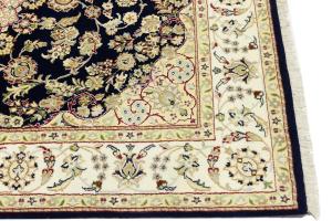Dark Navy Floral 5'6X8 Indo-Nain Oriental Rug