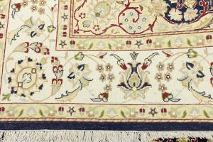 Dark Navy Floral 5'6X8 Indo-Nain Oriental Rug