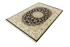 Dark Navy Floral 5'6X8 Indo-Nain Oriental Rug