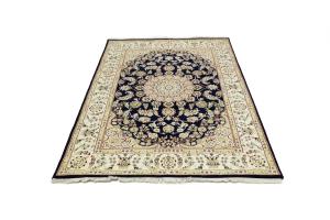 Dark Navy Floral 5'6X8 Indo-Nain Oriental Rug
