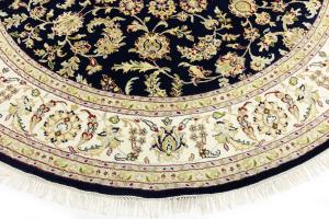 Dark Navy Floral 8x8 Indo-Nain Oriental Round Rug