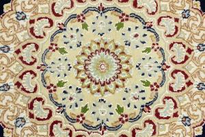 Dark Navy Floral 8x8 Indo-Nain Oriental Round Rug