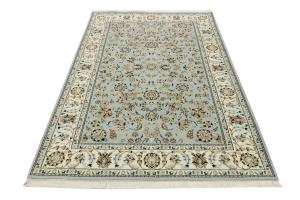 Light Blue Traditional Floral 5X8 Indo-Nain Oriental Rug
