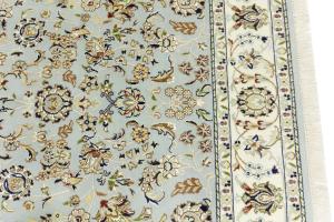 Light Blue Traditional Floral 5X8 Indo-Nain Oriental Rug