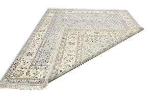 Light Blue Traditional 9x12 Indo-Nain Oriental Rug