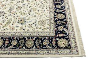 Cream Floral 9x12 Indo-Nain Oriental Rug