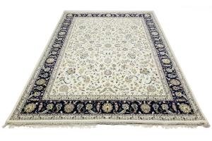 Cream Floral 9x12 Indo-Nain Oriental Rug
