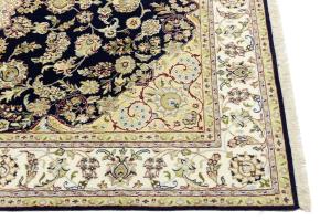 Dark Navy Floral Traditional 7X10 Indo-Nain Oriental Rug