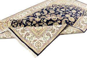 Dark Navy Floral Traditional 7X10 Indo-Nain Oriental Rug