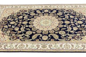 Dark Navy Floral Traditional 7X10 Indo-Nain Oriental Rug