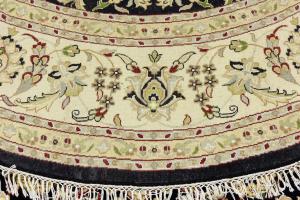 Black Floral 8x8 Indo-Nain Oriental Round Rug