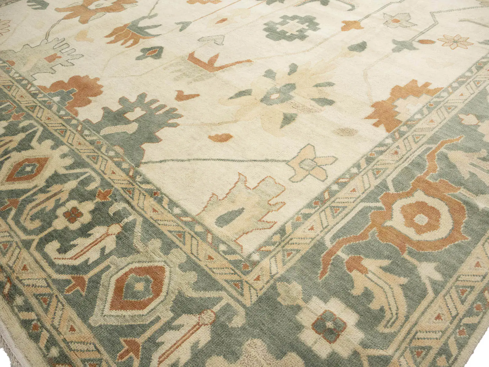 Beige Floral 13x21 Oushak Chobi Oriental Rug