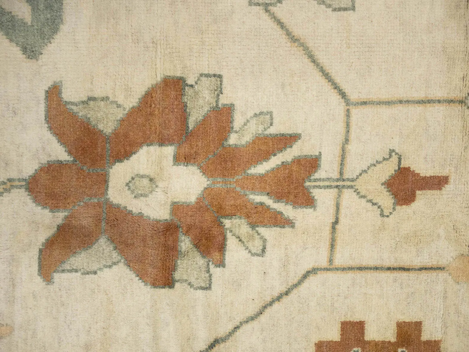 Beige Floral 13x21 Oushak Chobi Oriental Rug