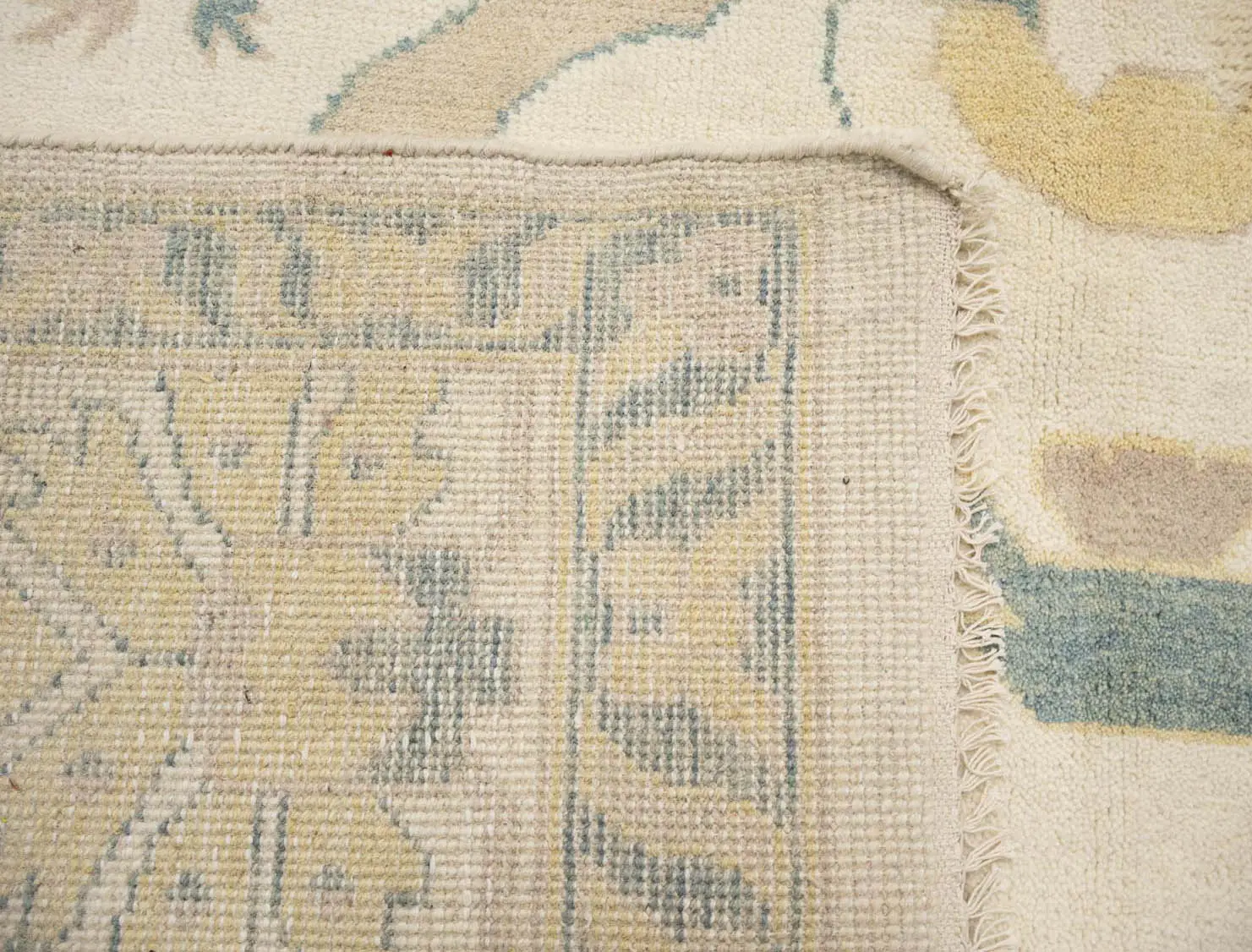 Muted Ivory Floral 12x18 Oushak Oriental Rug