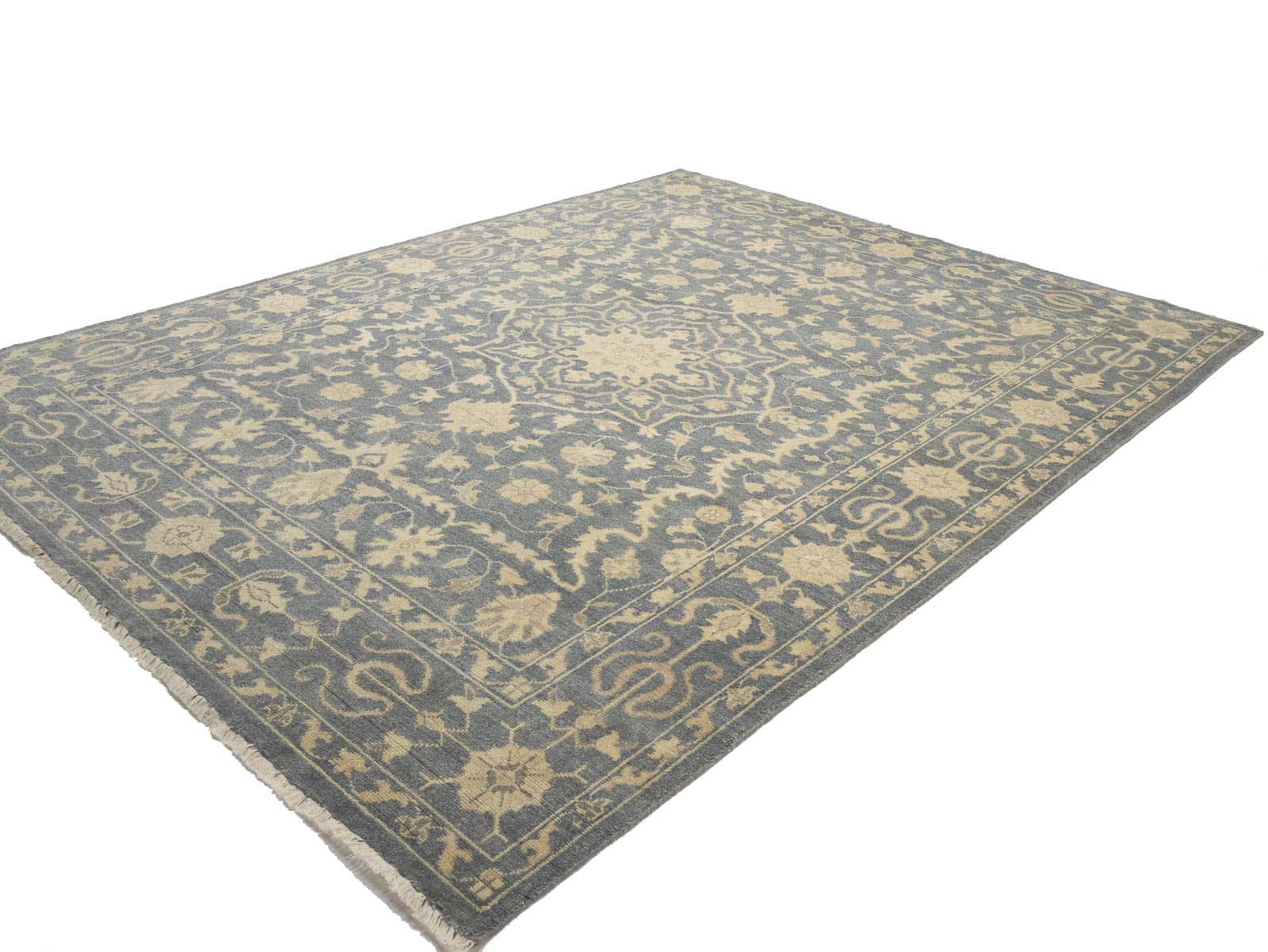 Muted Gray Floral 9x12 Transitional Oriental Area Rug