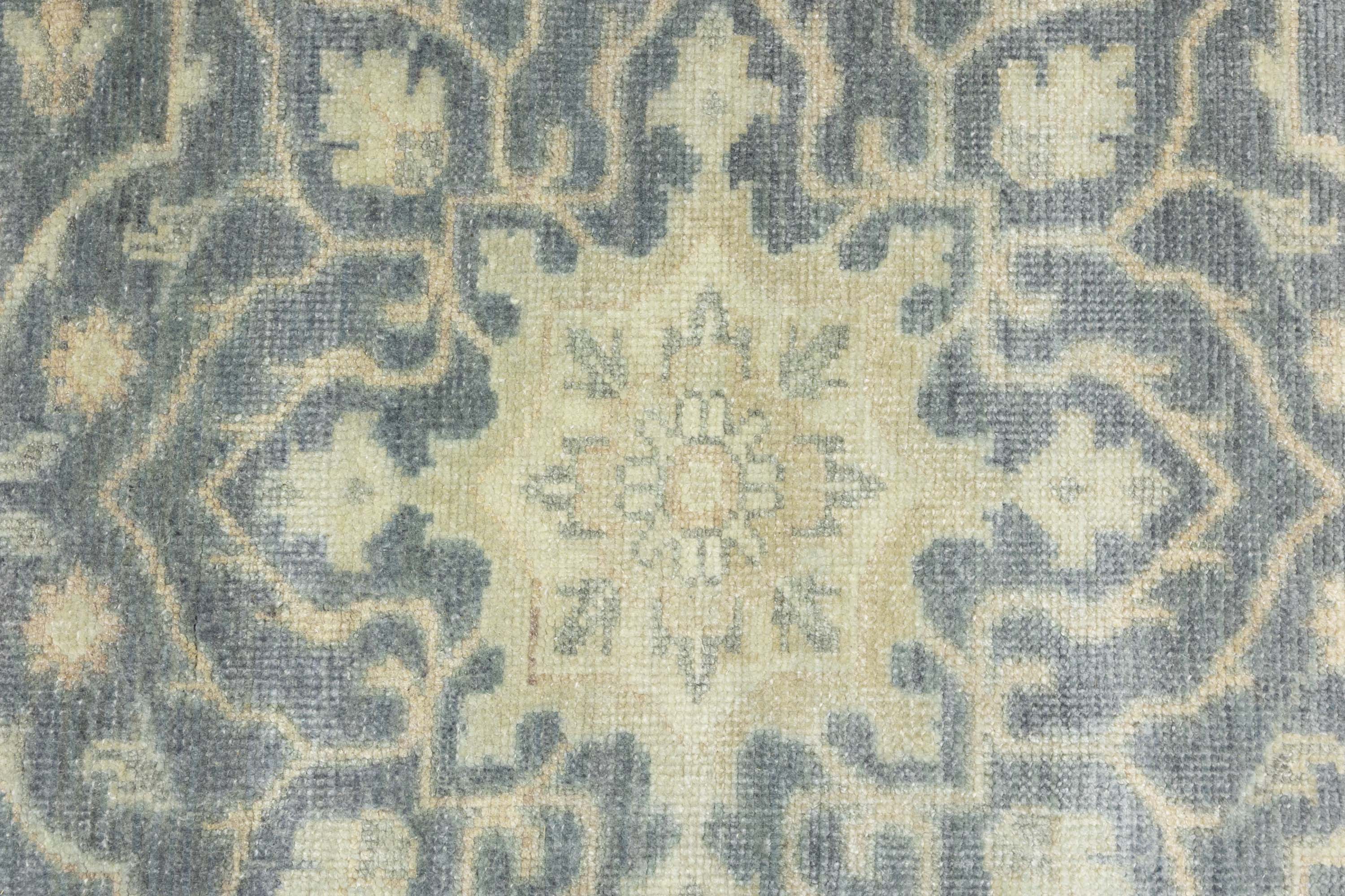 Muted Floral 9x12 Transitional Oriental Area Rug