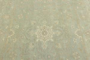 Muted Aqua Green Floral 8x8Transitional Oriental Square Rug
