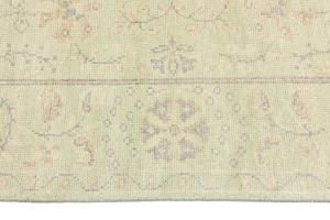 Muted Light Green Floral 5X8 Transitional Oriental Rug