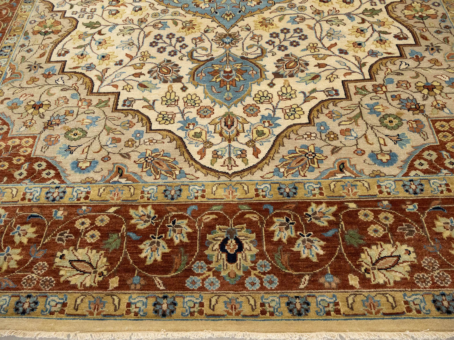 Ivory Floral Traditional 9x12 Chobi Oriental Rug