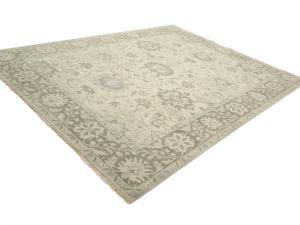 Muted Ivory Floral 9x12 Chobi Oriental Rug