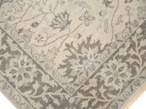 Muted Ivory Floral 6x9 Chobi Oriental Rug