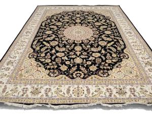 Black Floral 9x12 Indo-Nain Oriental Rug