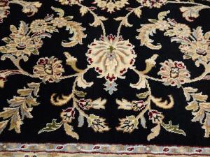 Black Floral 9x12 Indo-Nain Oriental Rug