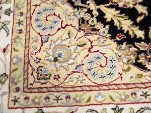 Black Floral 6x6 Indo-Nain Oriental Square Rug