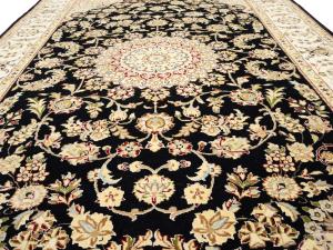 Black Floral 5x8 Indo-Nain Oriental Rug