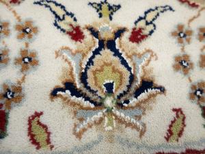 Dark Navy Floral Traditional 5X5 Indo-Nain Oriental Round Rug