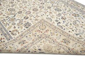 8'10 X 12'2 Indo-Nain Hand Knotted Floral Oriental Wool Rug