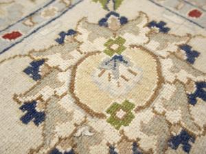 8'10 X 12'2 Indo-Nain Hand Knotted Floral Oriental Wool Rug