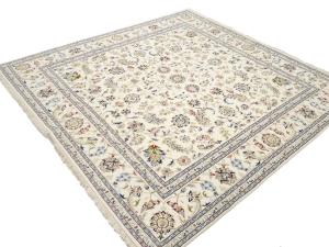 Cream Floral 8x8 Indo-Nain Oriental Square Rug