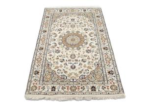Ivory Floral 3x5 Indo-Nain Oriental Rug