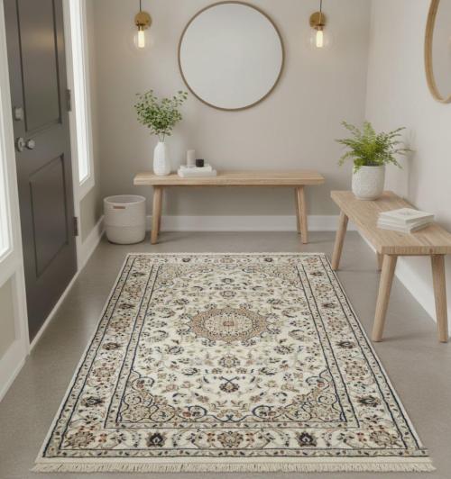 Ivory Floral 3x5 Indo-Nain Oriental Rug