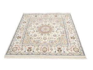 Cream Floral 5x5 Indo-Nain Oriental Square Rug