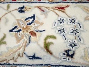 8'8 X 12'2 Hand Knotted Cream Floral Indo-Nain Wool Rug