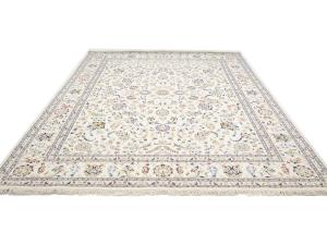 8'8 X 12'2 Hand Knotted Cream Floral Indo-Nain Wool Rug
