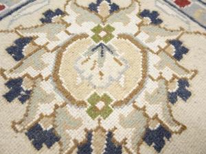 8'8 X 12'2 Hand Knotted Cream Floral Indo-Nain Wool Rug