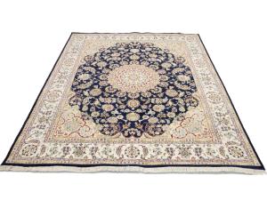 Dark Navy Floral 6x9 Indo-Nain Oriental Rug